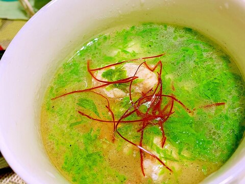 ふわふわ鶏ささ身豆腐団子の中華風スープ